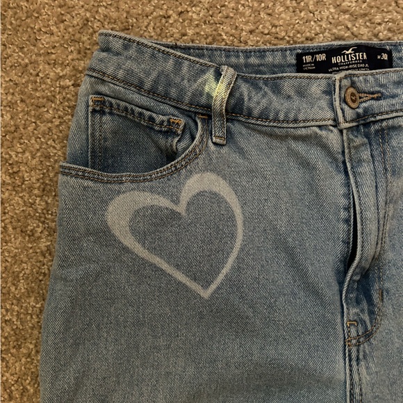 Heart Patterned Blue Jeans - Picture 2 of 5